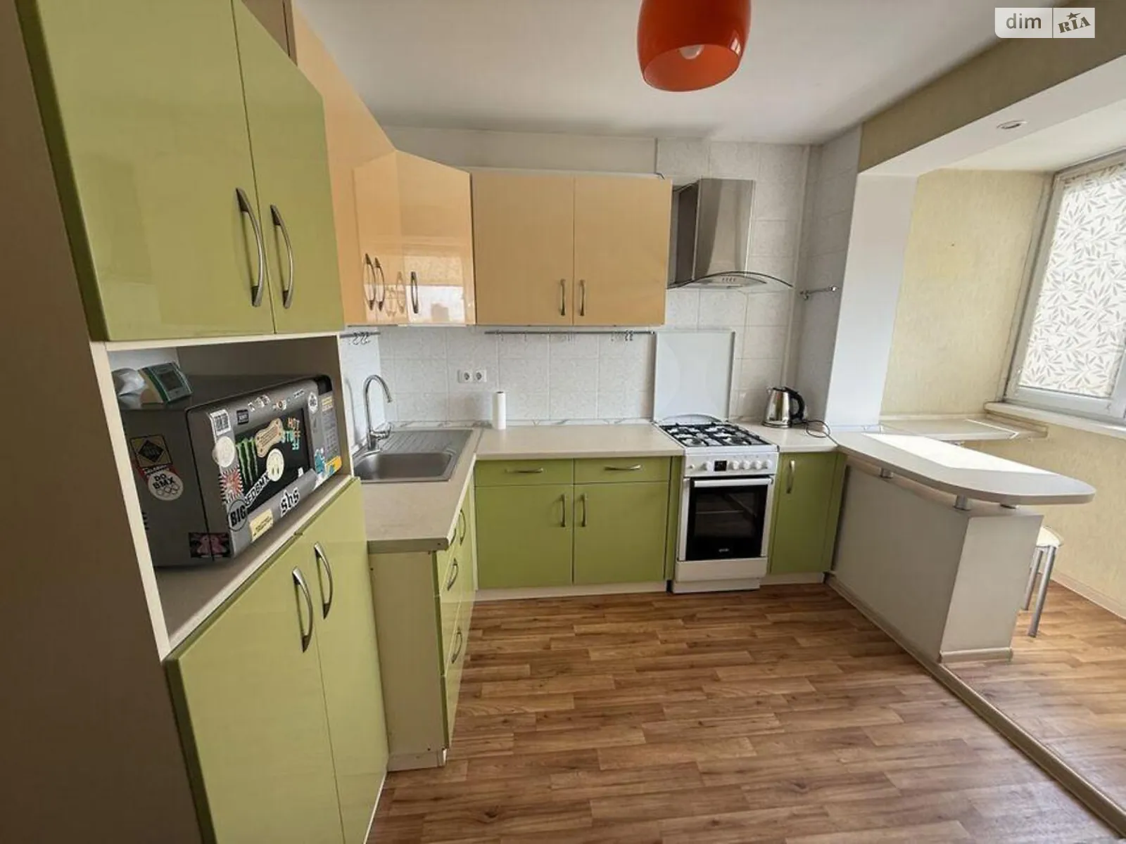 Продается 1-комнатная квартира 35 кв. м в Киеве, ул. Березняковская, 16 - фото 1