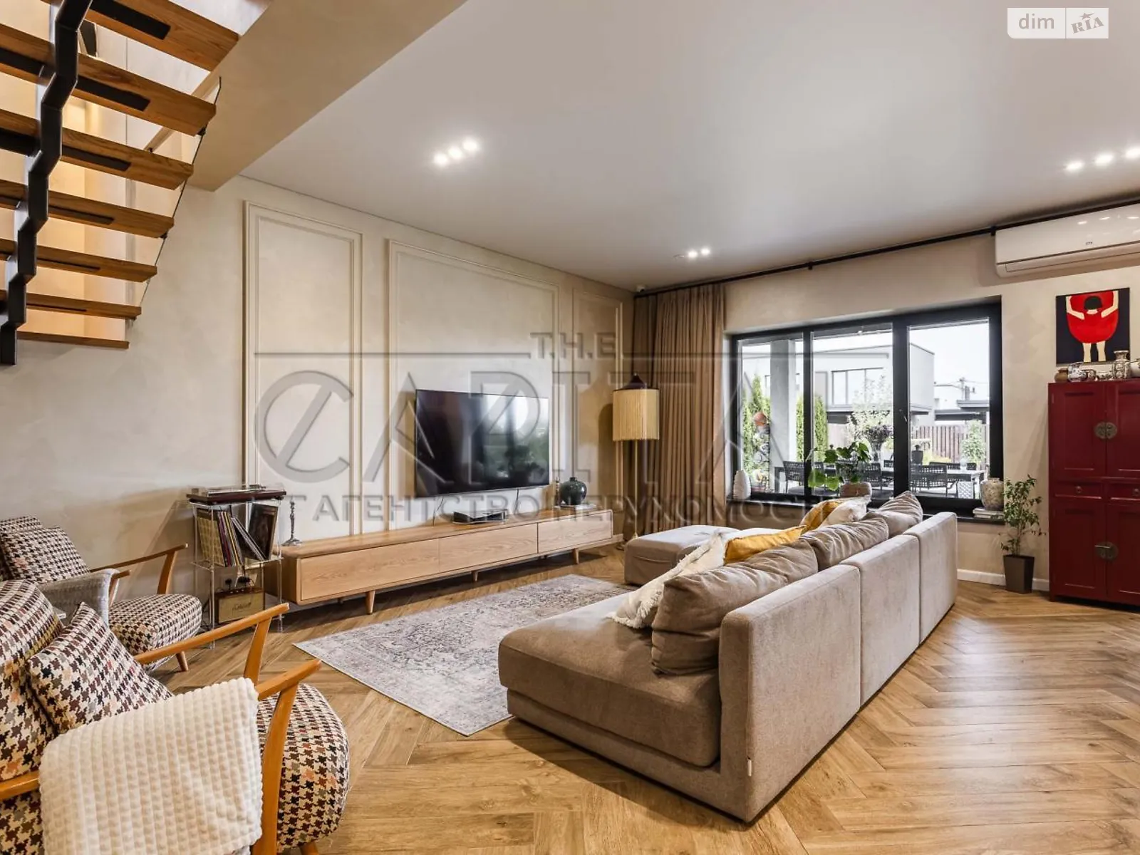 Продается дом на 2 этажа 170.3 кв. м с бассейном, цена: 650000 $ - фото 1