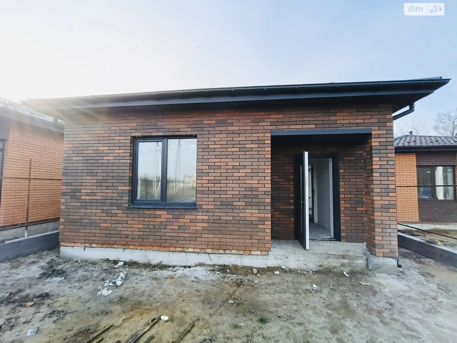 Продается одноэтажный дом 80 кв. м с балконом, цена: 84000 $ - фото 1