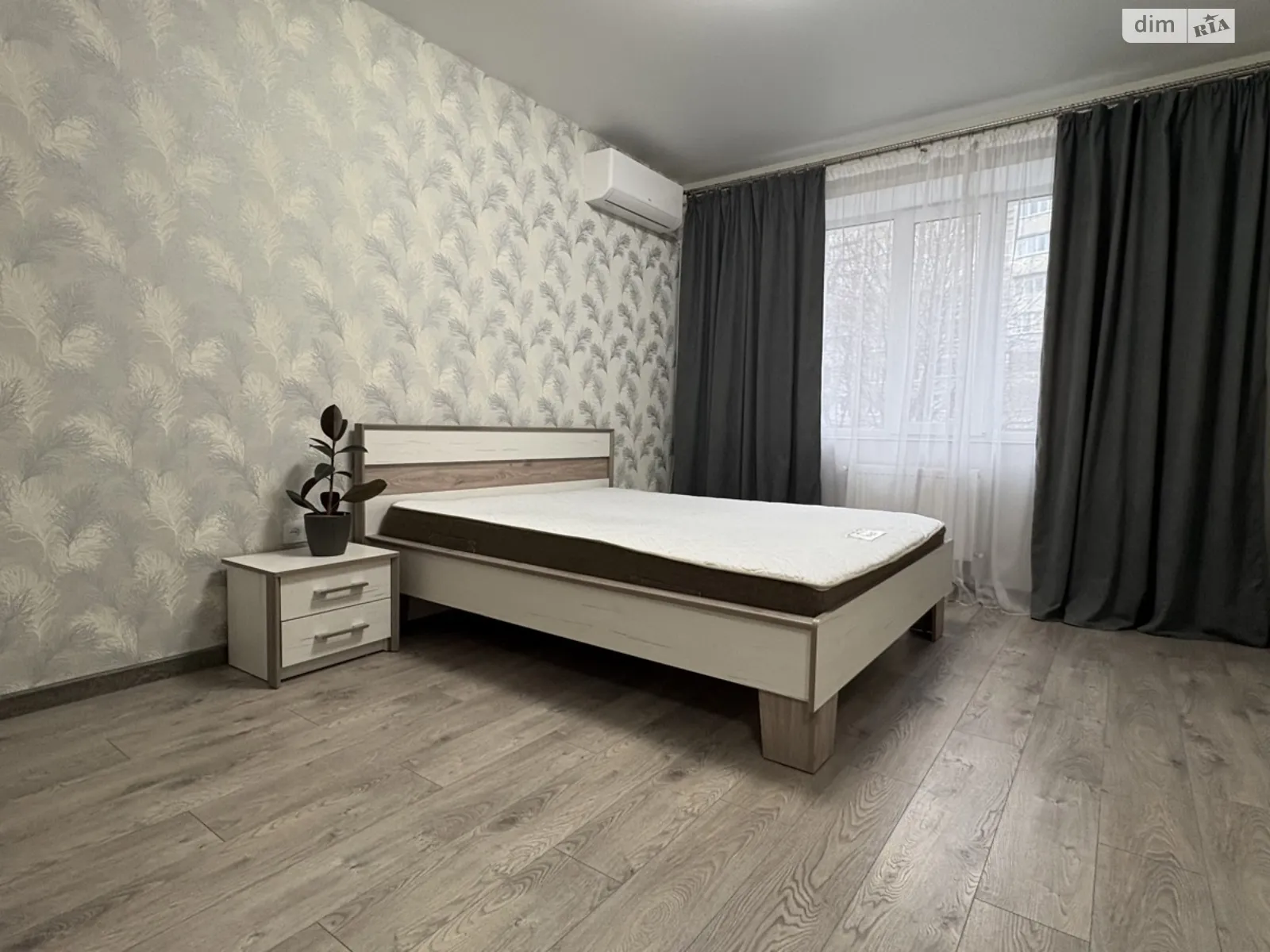 Сдается в аренду 1-комнатная квартира 41 кв. м в Хмельницком, ул. Зализняка Максима, 1В - фото 1