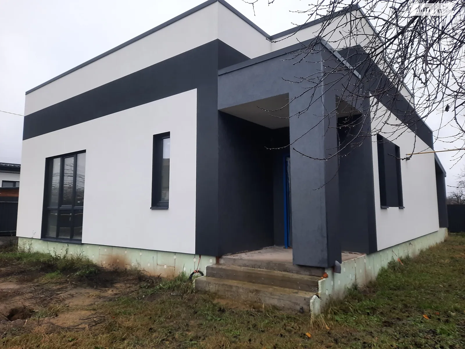 Продається одноповерховий будинок 115 кв. м з мансардою, цена: 130000 $ - фото 1