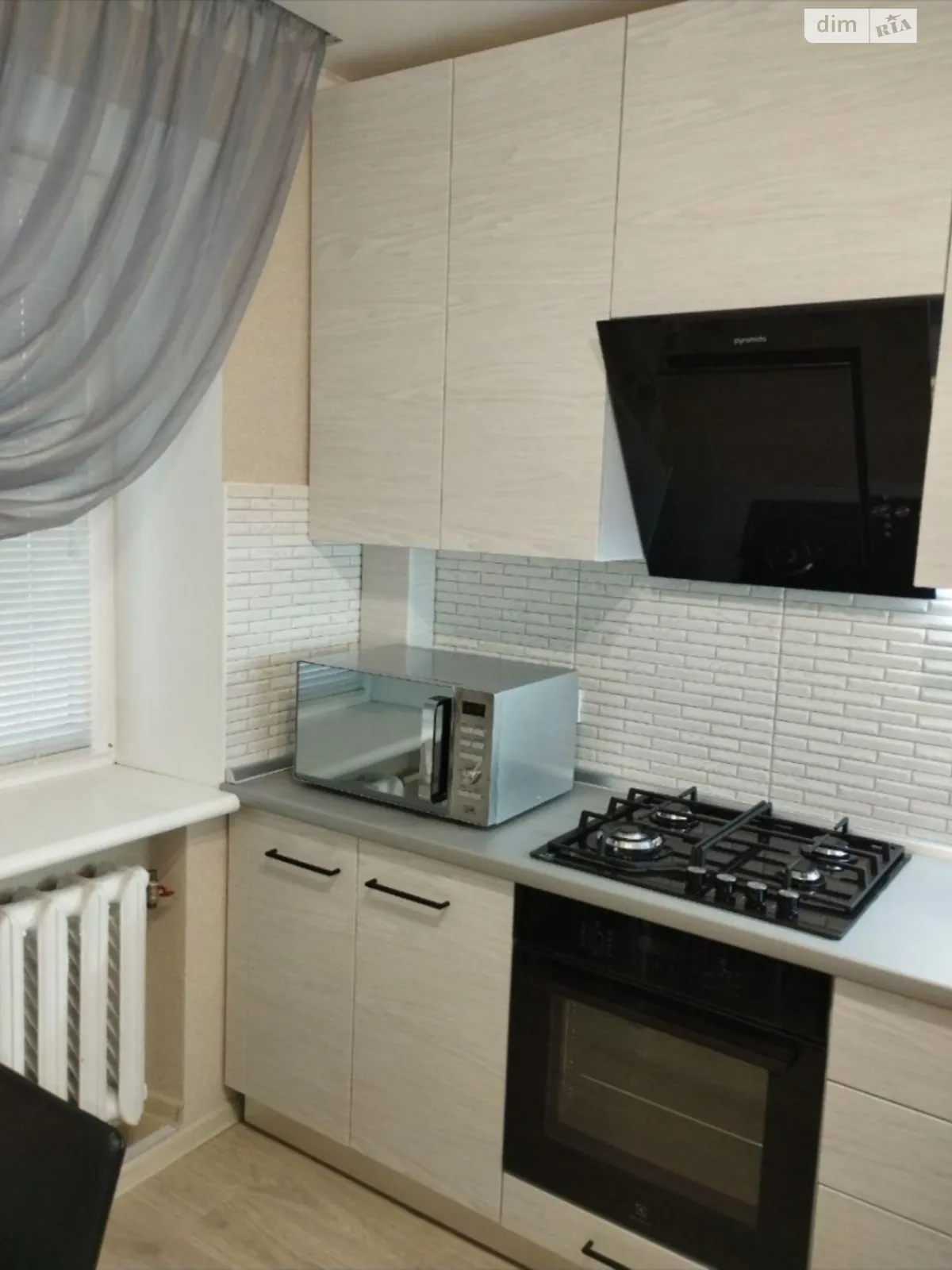 Продается 1-комнатная квартира 39 кв. м в Николаеве, ул. Глеба Бабыча(8-го Марта (Центр)) - фото 1