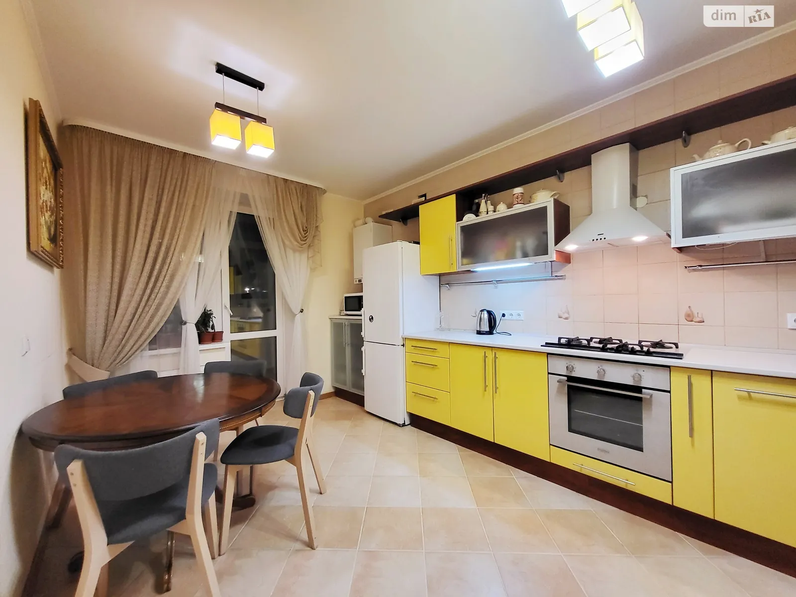 Продается 3-комнатная квартира 88.4 кв. м в Виннице, ул. Зодчих - фото 1