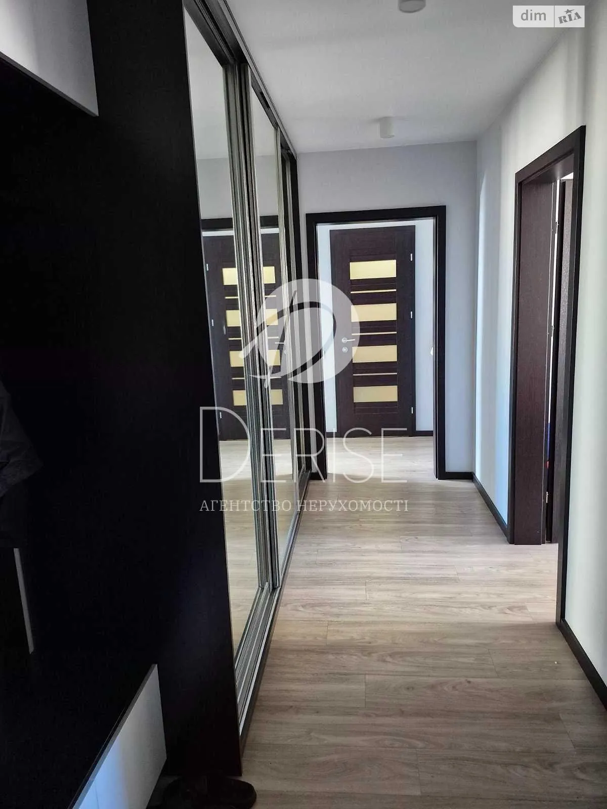 Продается 3-комнатная квартира 82 кв. м в Киеве, ул. Самойло Кошки(Маршала Конева), 5Д - фото 1