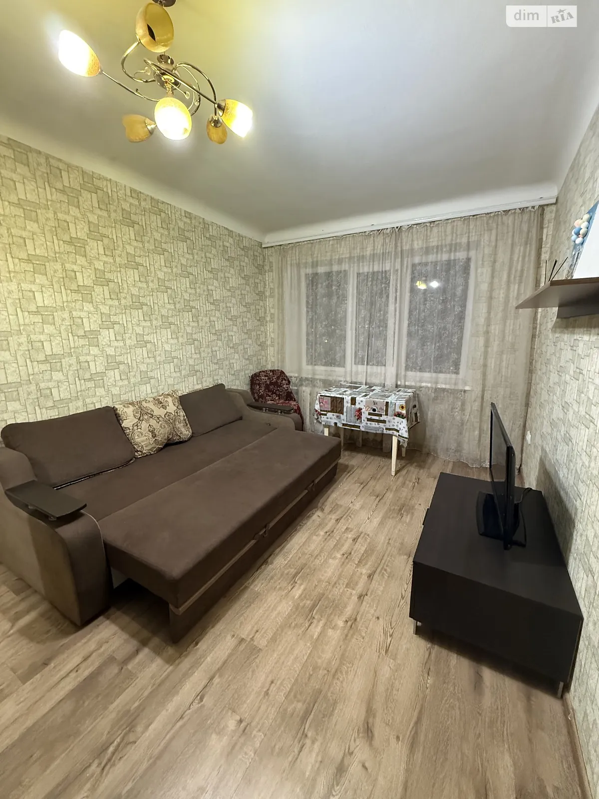 3-комнатная квартира 60 кв. м в Луцке, ул. Чехова, 2 - фото 1