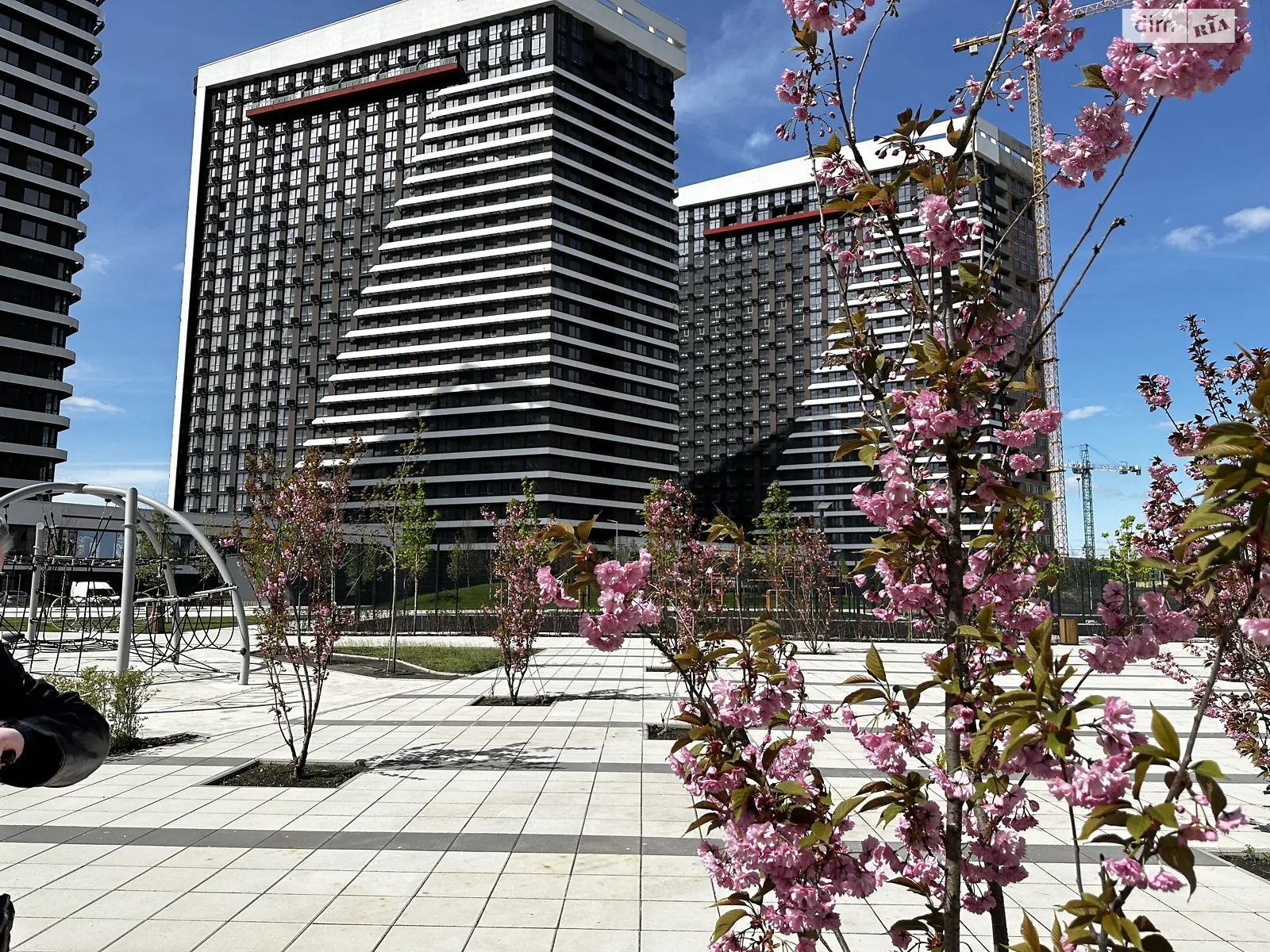 Продается 3-комнатная квартира 81.7 кв. м в Киеве, ул. Причальная, 14 - фото 1