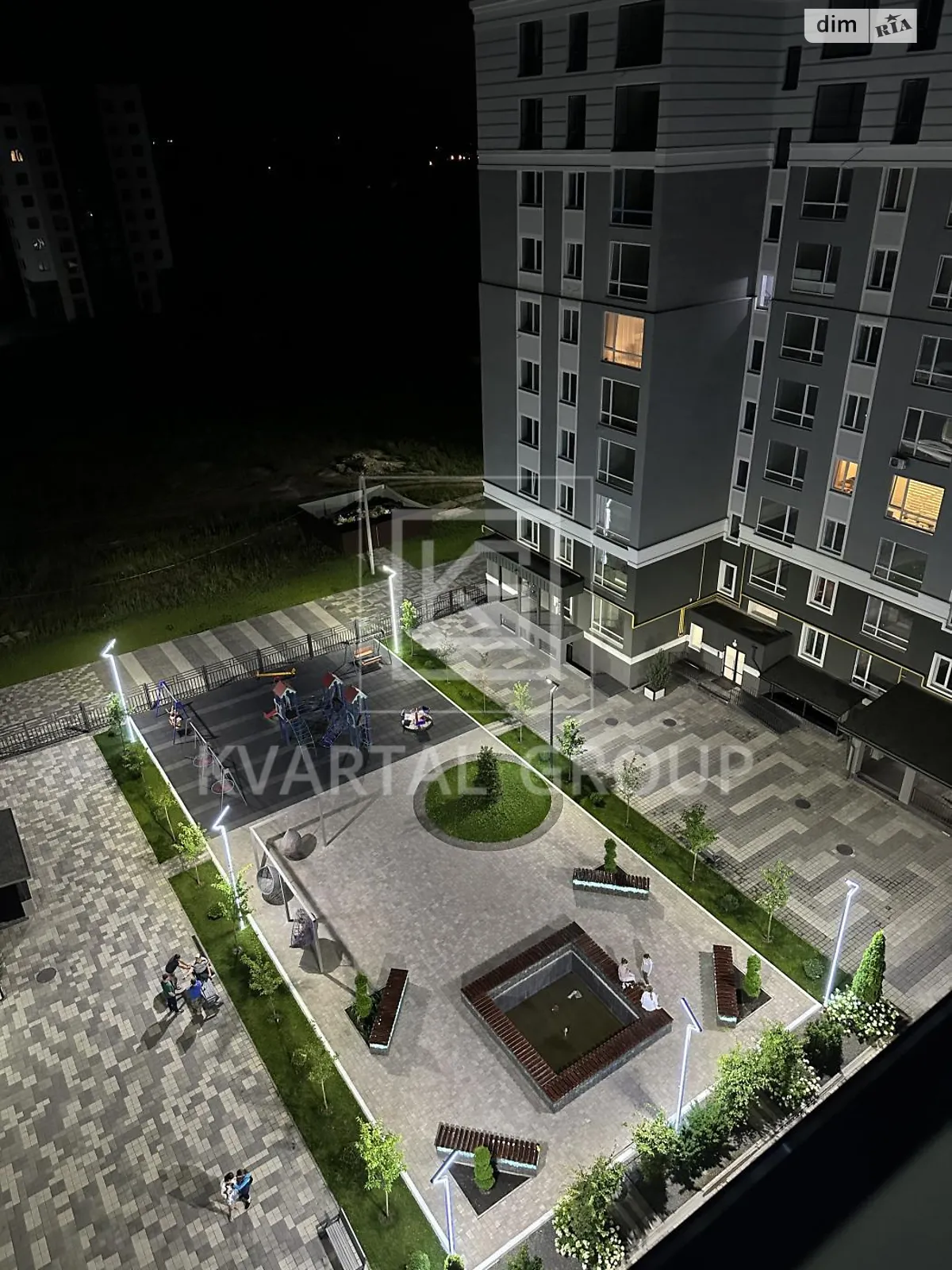 Продается 2-комнатная квартира 72 кв. м в Буче, ул. Ивана Кожедуба, 8А - фото 1