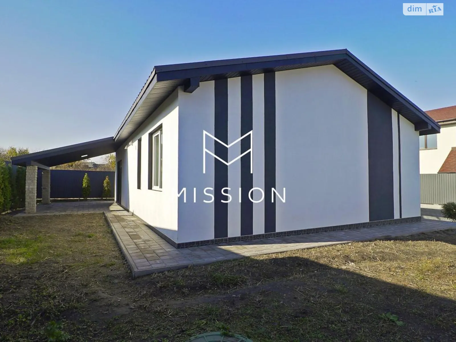 Продається одноповерховий будинок 81.9 кв. м з гаражем, цена: 150000 $ - фото 1