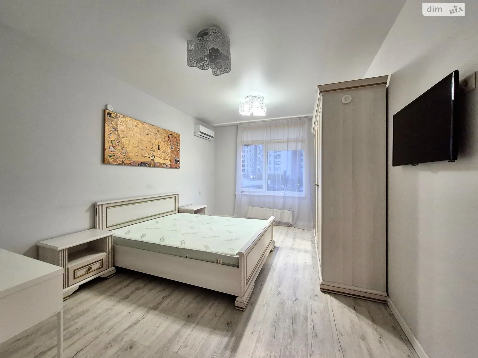 вул. Юнацька, 17 Голосіївський Київ ЖК ParkLand - фото 1