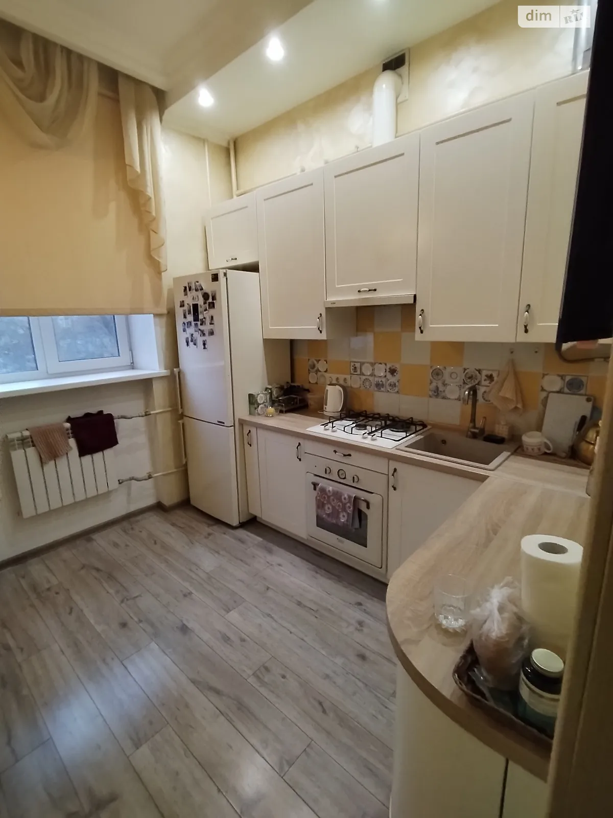 Продается 1-комнатная квартира 33 кв. м в Днепре, ул. Сичеславская Набережная, 20 - фото 1