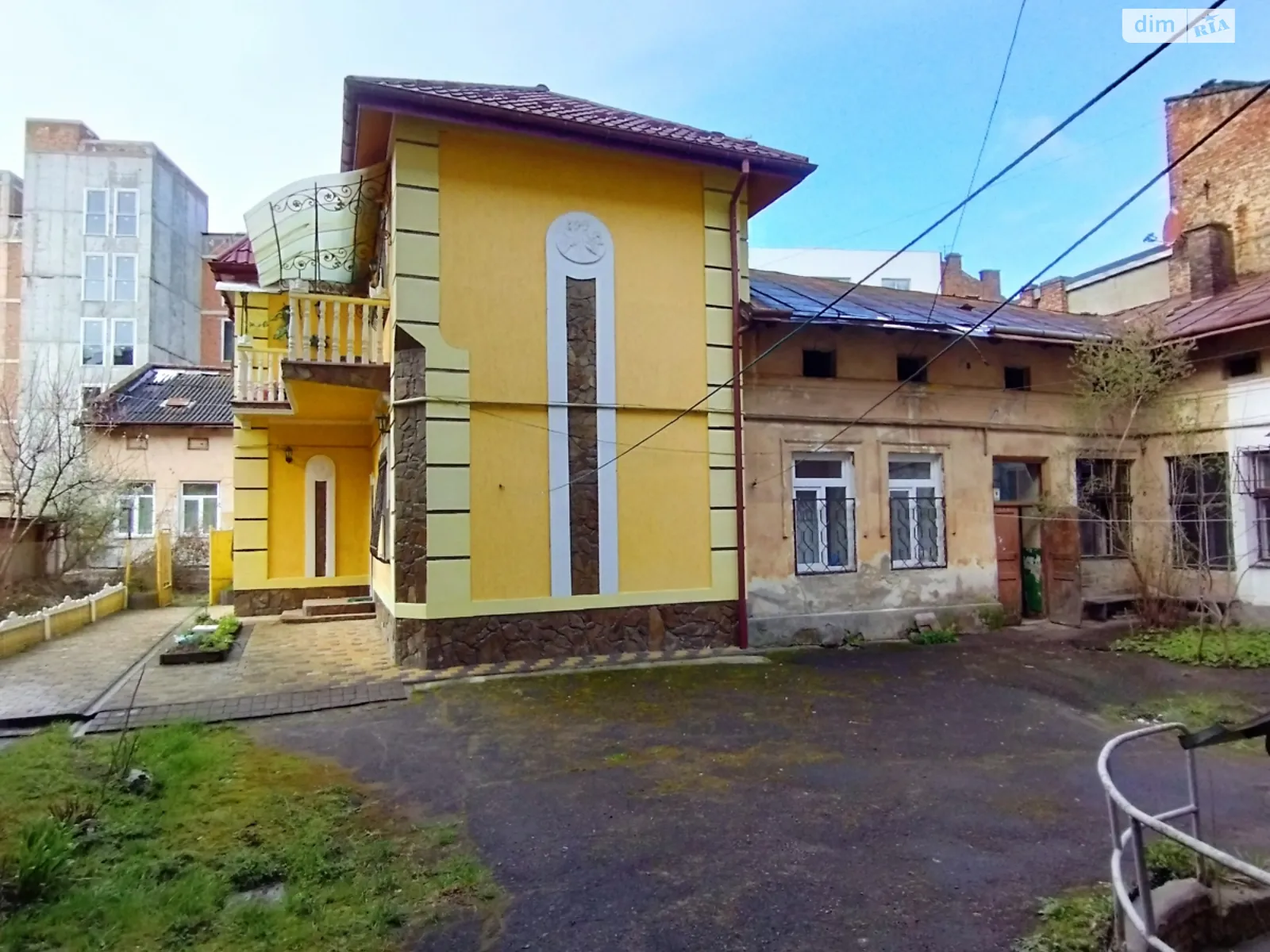 Продается 1-комнатная квартира 53.6 кв. м в Львове, ул. Родниковая - фото 1