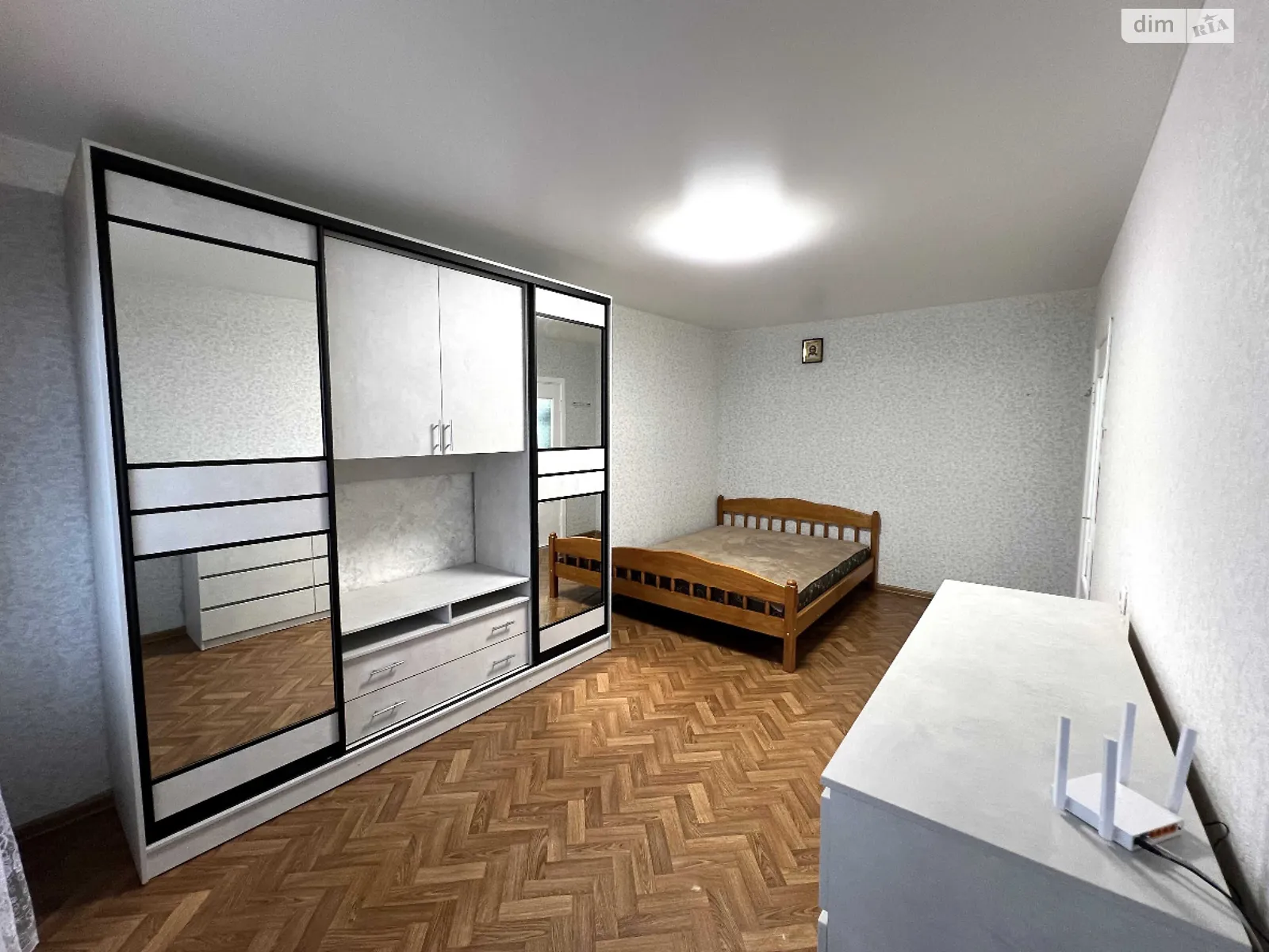 1-комнатная квартира 39 кв. м в Луцке, ул. Конякина, 9А - фото 1