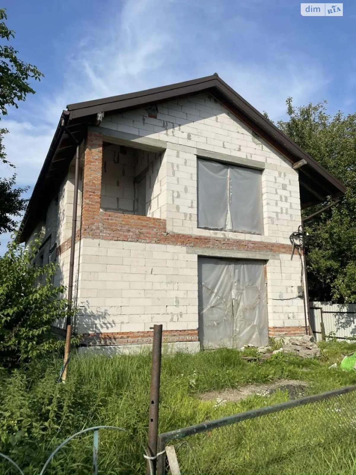 Продается дом на 2 этажа 240 кв. м с террасой, цена: 79000 $ - фото 1