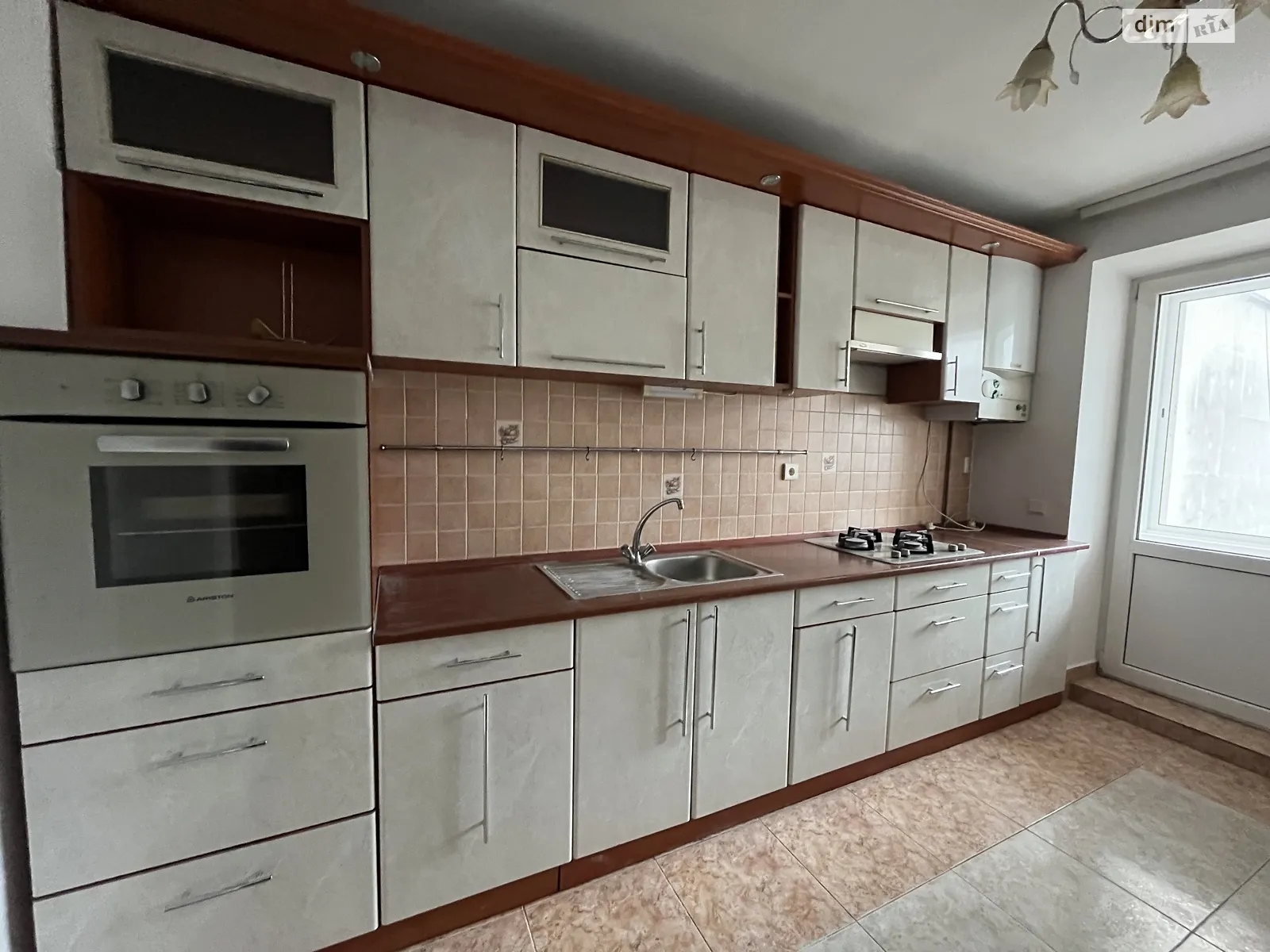 2-комнатная квартира 65 кв. м в Тернополе, ул. Генерала Мирона Тарнавского - фото 1