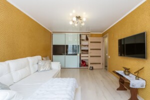 Продаж квартири, Одеса, р‑н. Пересипський, Академіка Заболотного вулиця, буд. 23