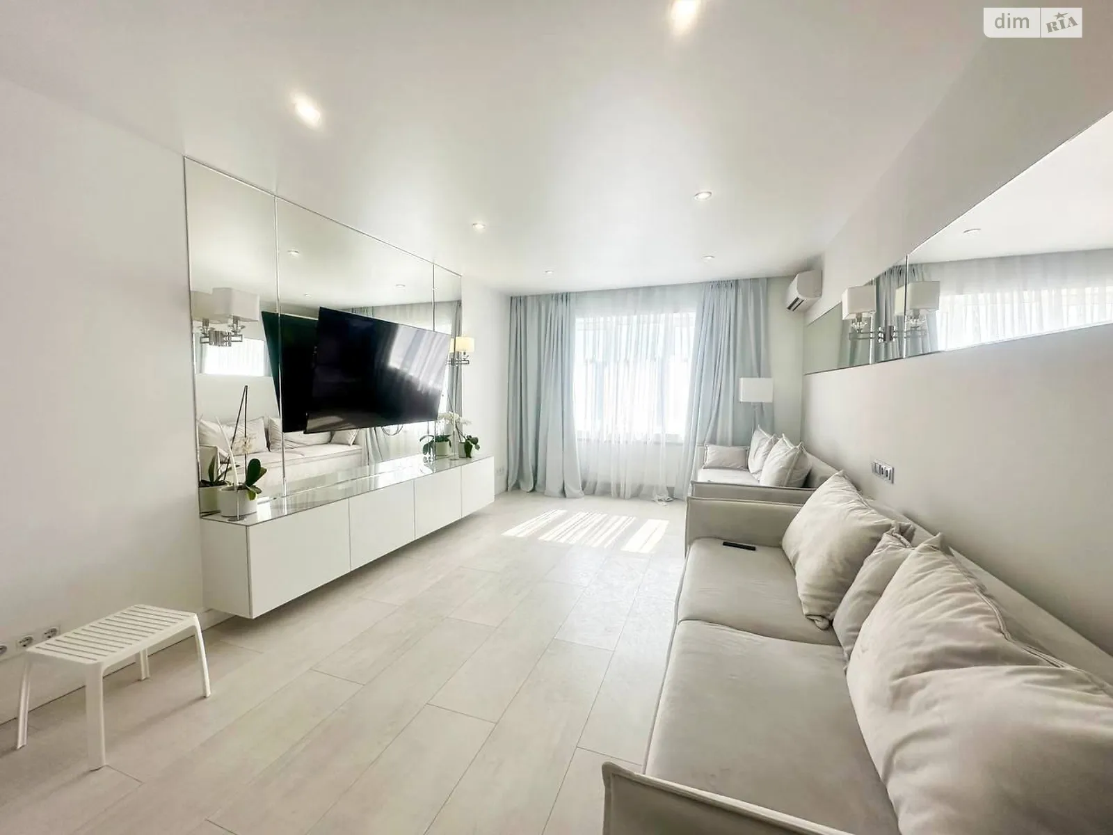 Продается 3-комнатная квартира 63.2 кв. м в, цена: 78000 $ - фото 1