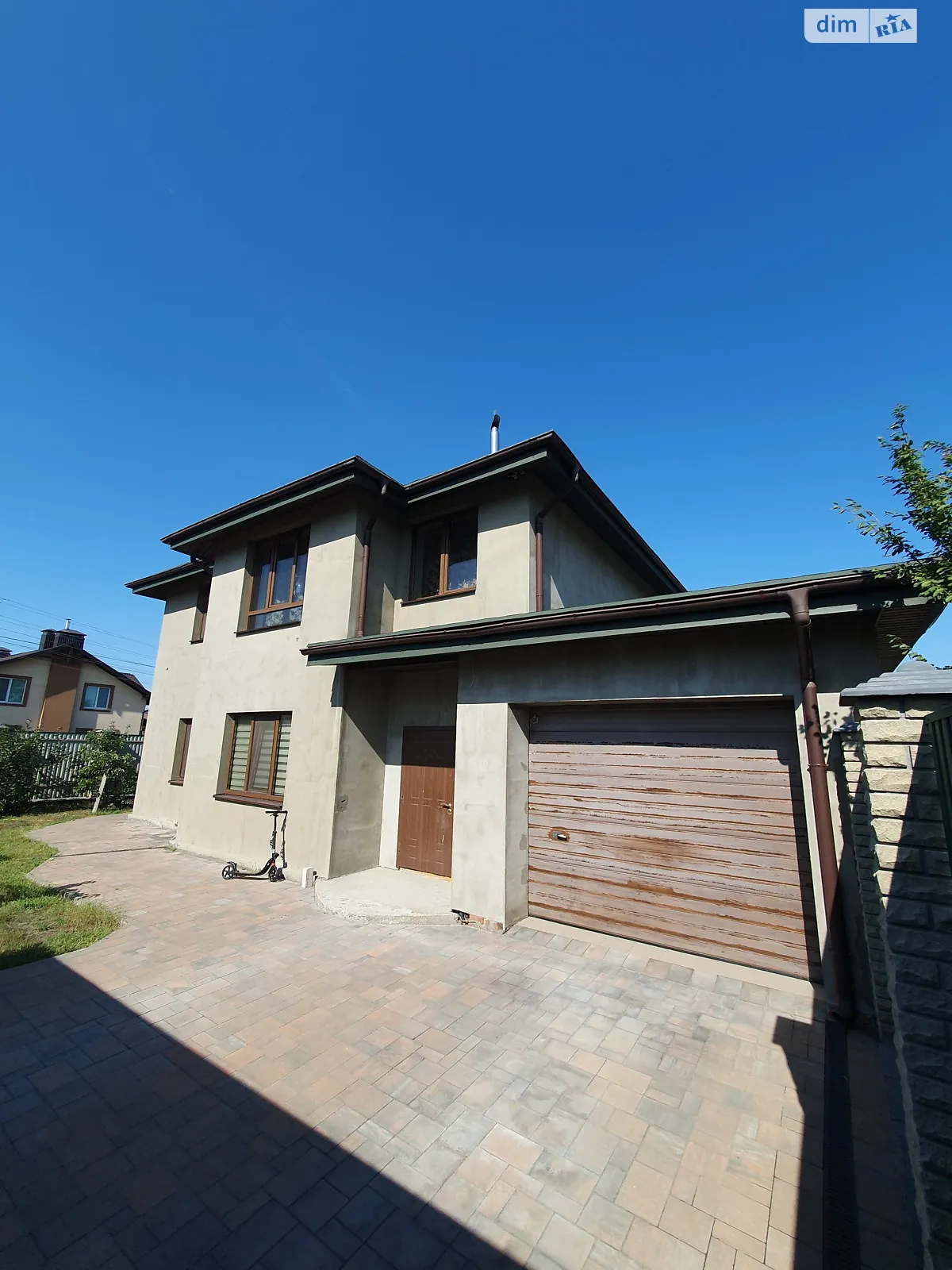 Продается дом на 2 этажа 187 кв. м с бассейном, цена: 199000 $ - фото 1