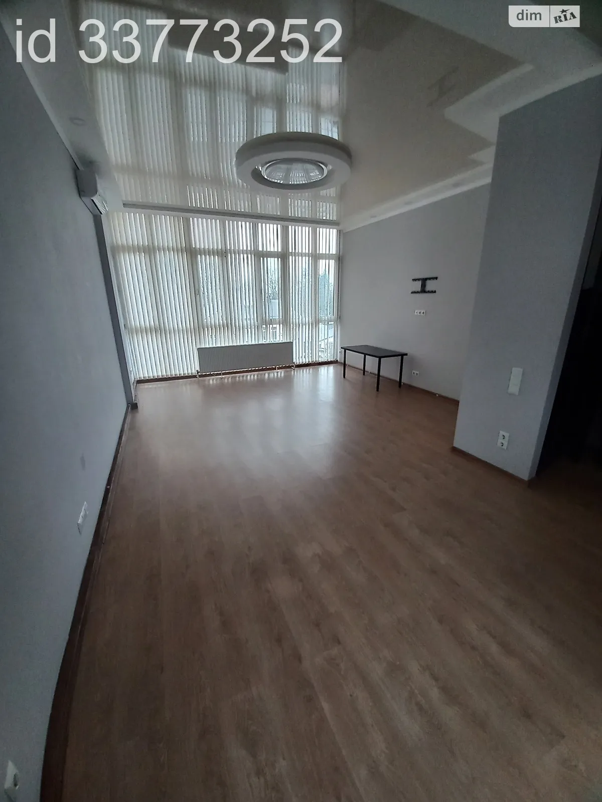 Сдается в аренду офис 45 кв. м в бизнес-центре, цена: 20000 грн - фото 1