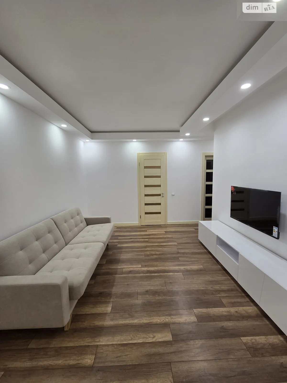 Сдается в аренду 2-комнатная квартира 71 кв. м в Киеве, просп. Академика Глушкова, 9В - фото 1