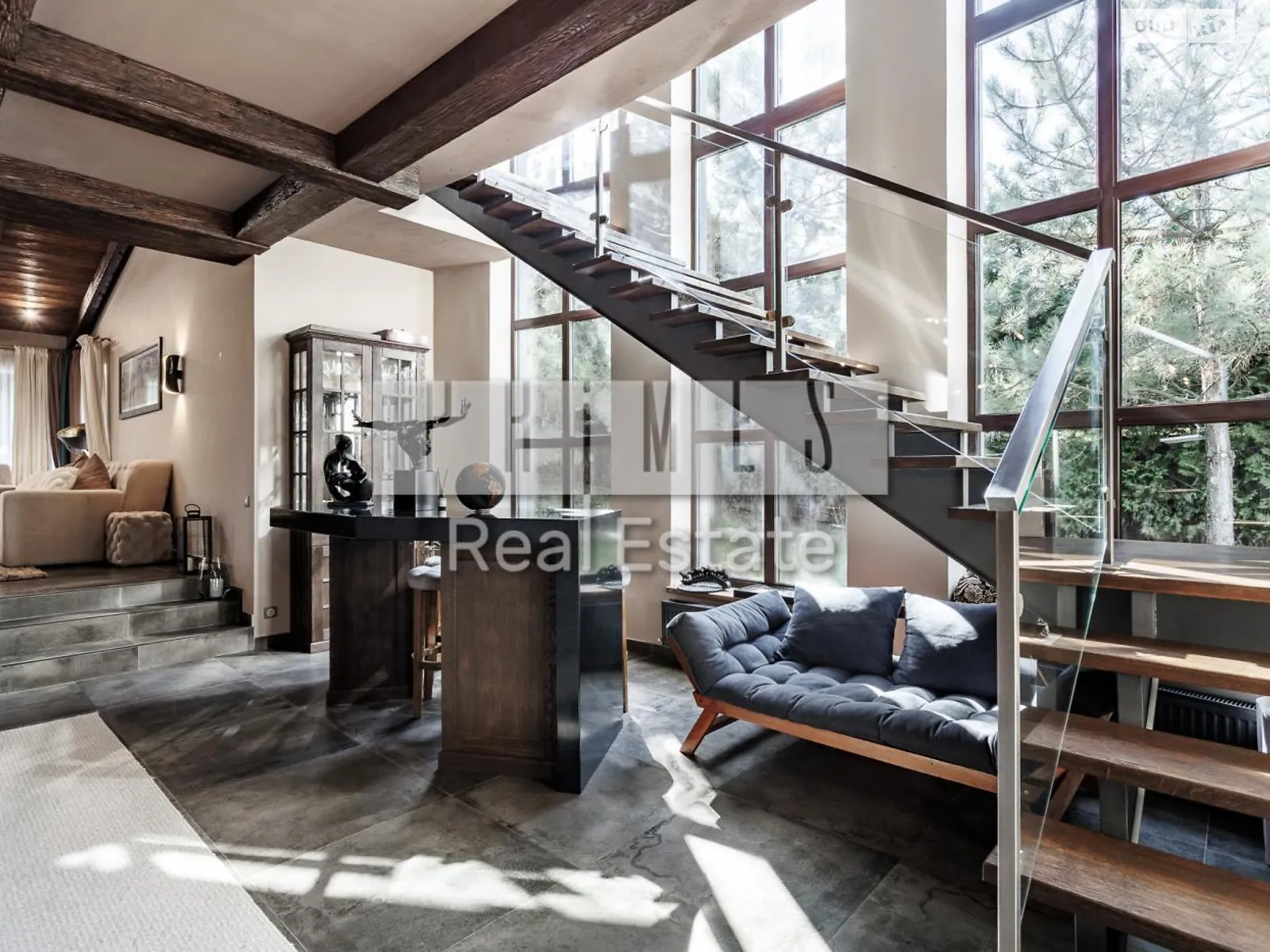 Продается дом на 2 этажа 320 кв. м с садом, цена: 770000 $ - фото 1