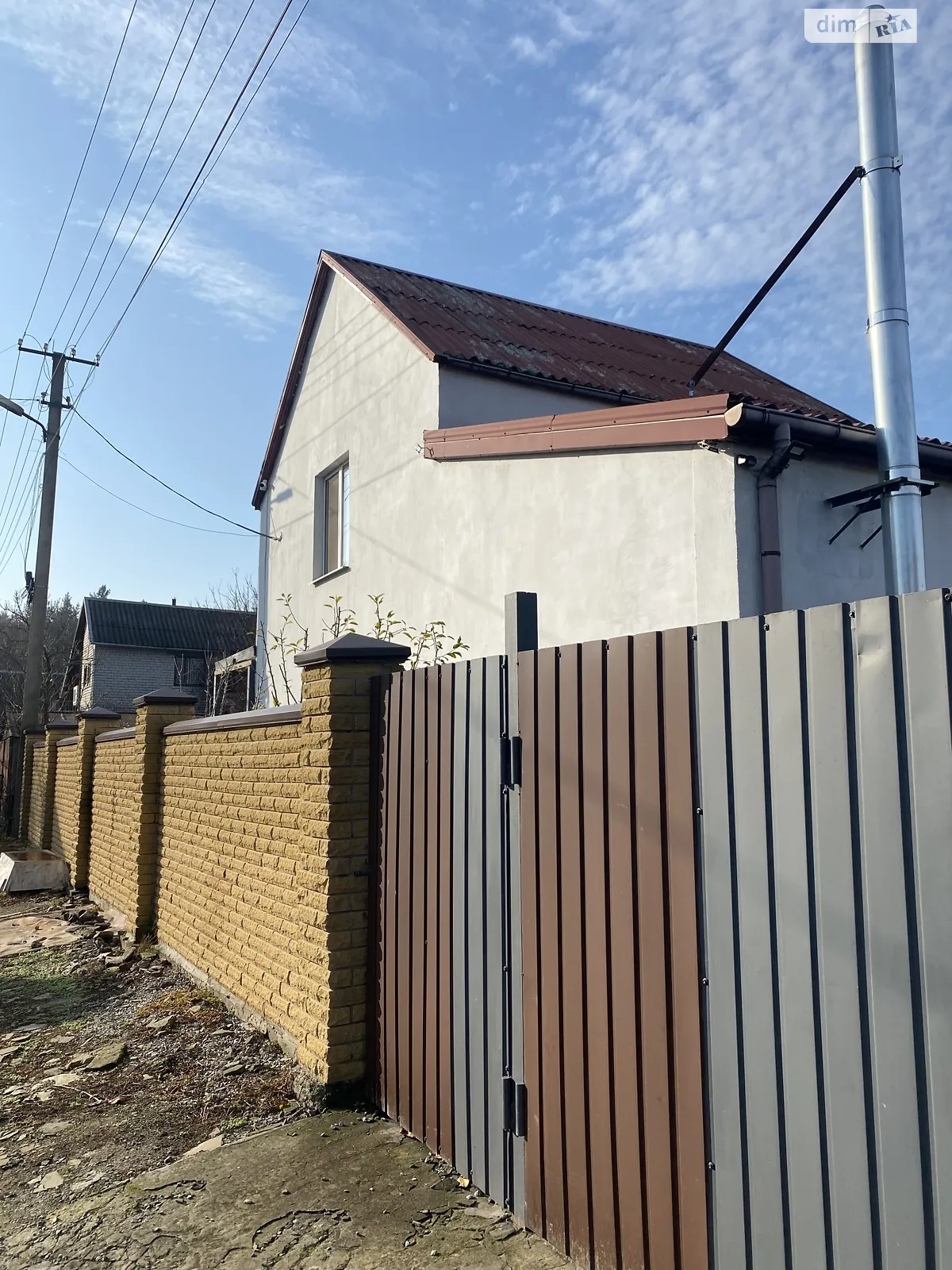 Продается дом на 2 этажа 140 кв. м с участком, цена: 65000 $ - фото 1