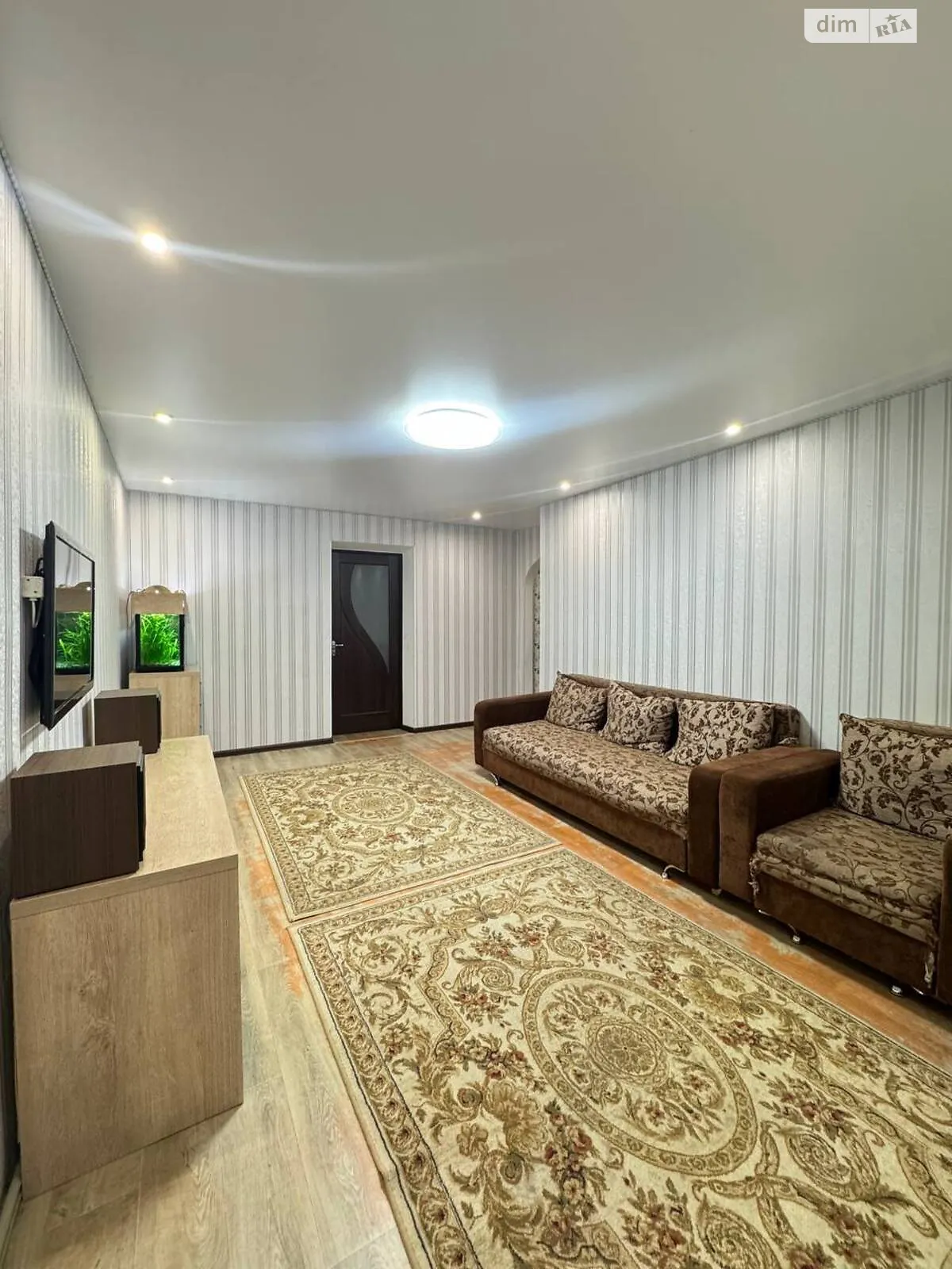 Продается 3-комнатная квартира 61 кв. м в Кропивницком, цена: 64000 $ - фото 1