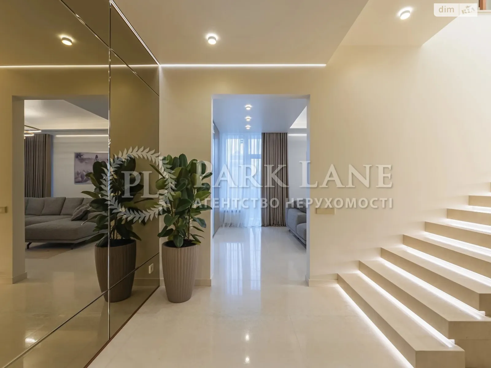 Продается 2-комнатная квартира 184.2 кв. м в Киеве, ул. Антоновича(Горького), 109 - фото 1