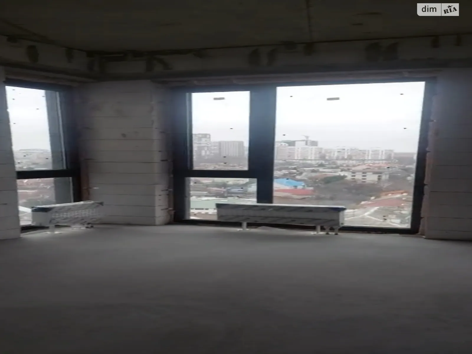 Продается 2-комнатная квартира 66 кв. м в Одессе, ул. Чубаевская, 1 - фото 1