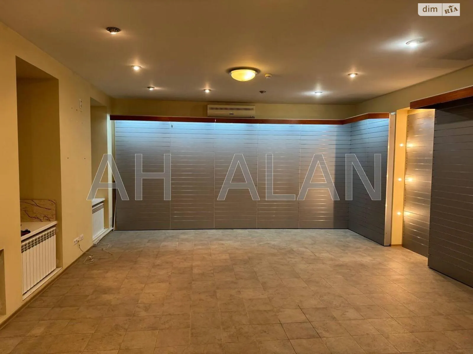 Сдается в аренду офис 70 кв. м в бизнес-центре, цена: 35000 грн - фото 1