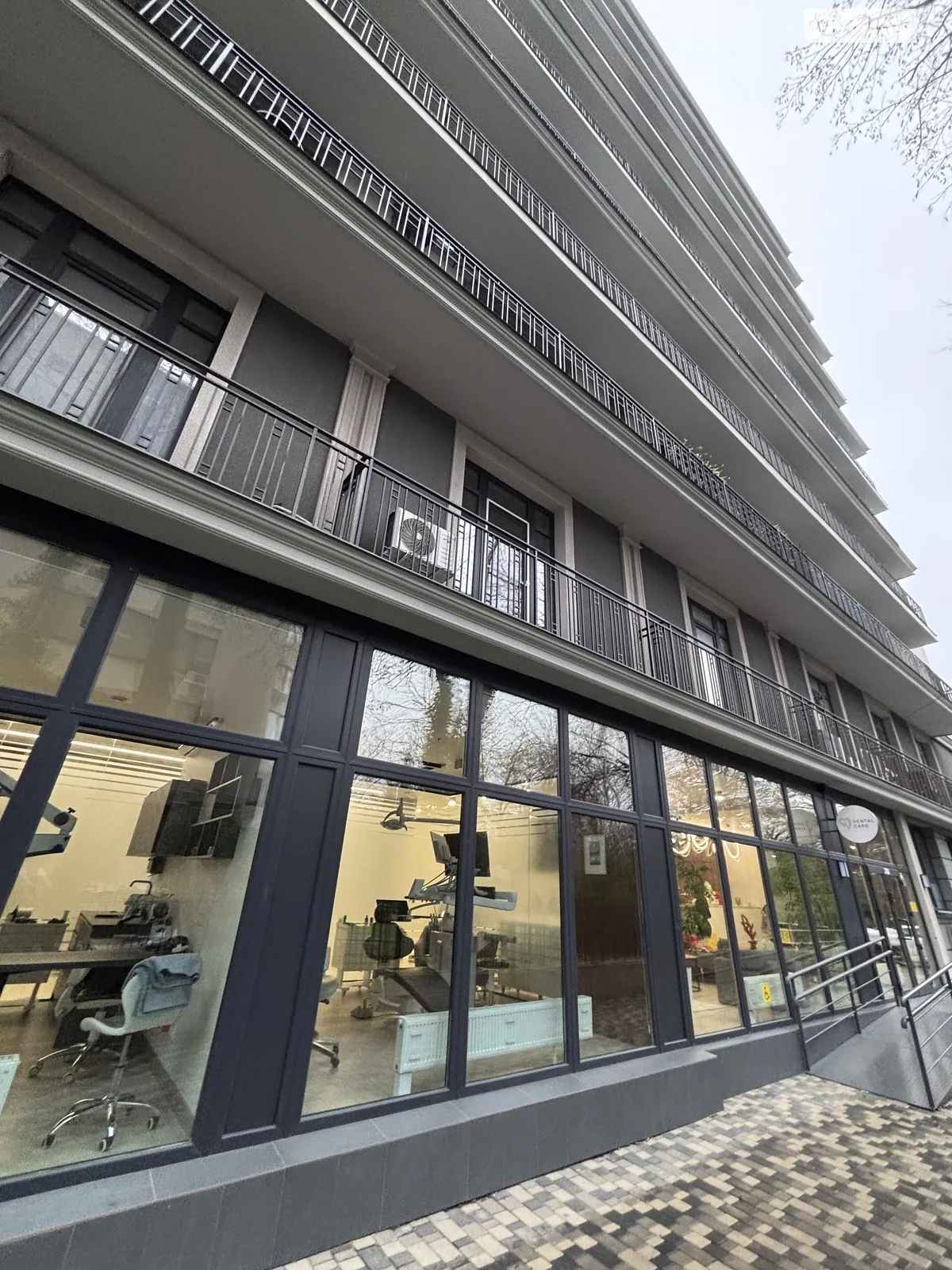 Продается 1-комнатная квартира 43 кв. м в Одессе, просп. Шевченко, 30 - фото 1