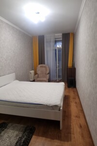 Довгострокова оренда квартири, Миколаїв, р‑н. Заводський, Сінна вулиця, буд. 33Б