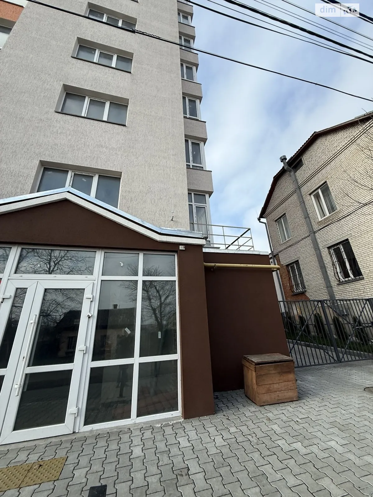 Продается помещения свободного назначения 147 кв. м в 10-этажном здании, цена: 134000 $ - фото 1