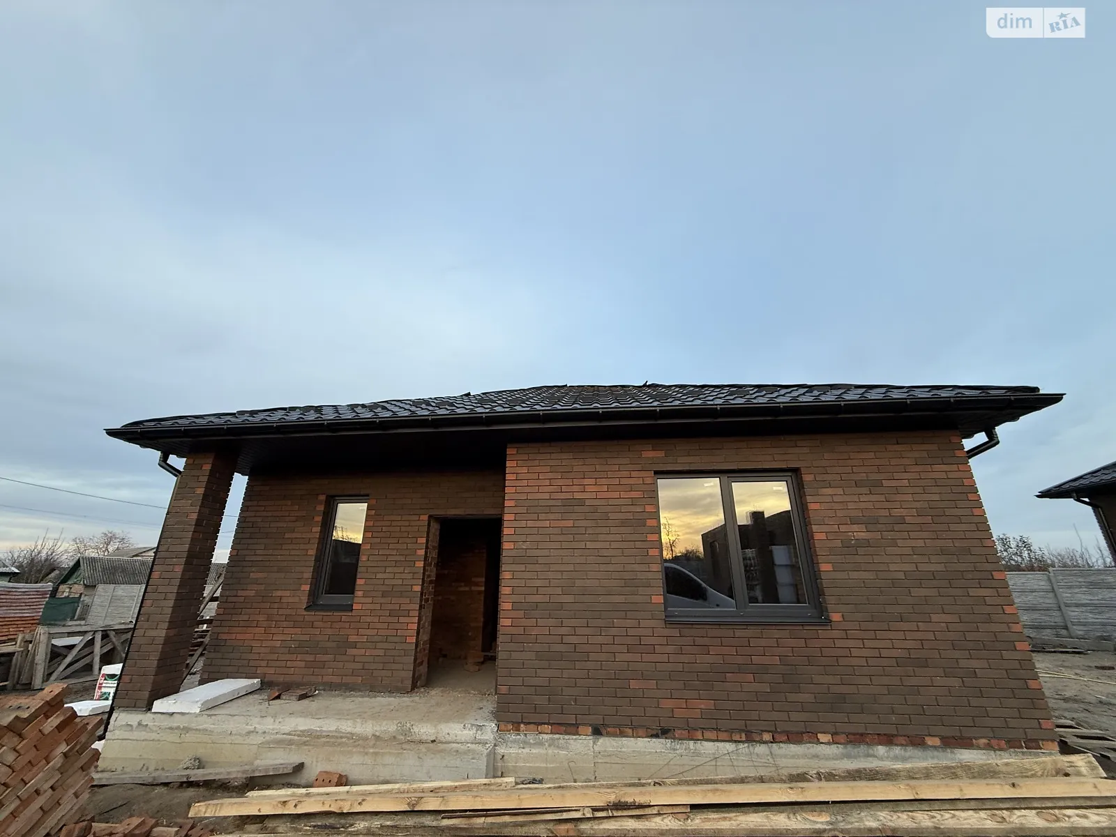 Продается одноэтажный дом 75 кв. м с верандой, цена: 78000 $ - фото 1