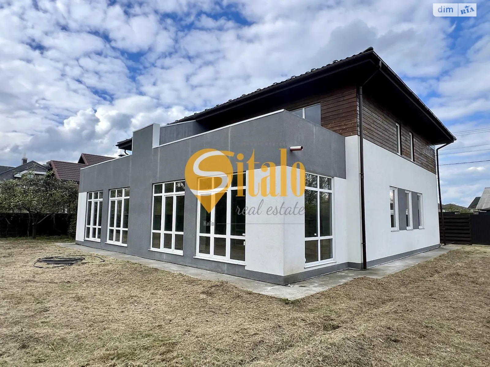 Продается дом на 2 этажа 142 кв. м с мебелью, цена: 85000 $ - фото 1