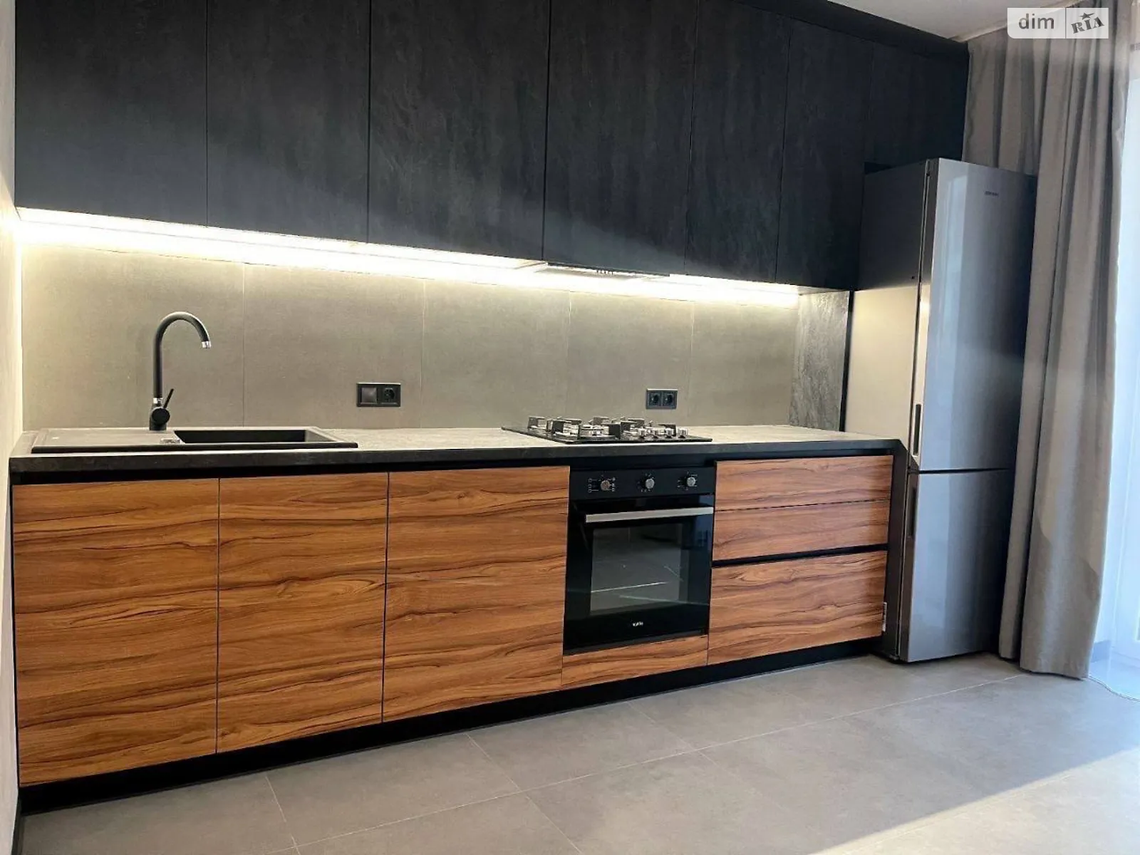 Сдается в аренду 2-комнатная квартира 76 кв. м в Львове, ул. Пулюя Ивана, 40 - фото 1