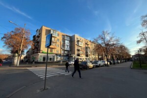 Довгострокова оренда офісного приміщення, Дніпропетровська, Кривий Ріг, р‑н. Центрально-Міський, Церковна (Калиниченка) вулиця, буд. 3