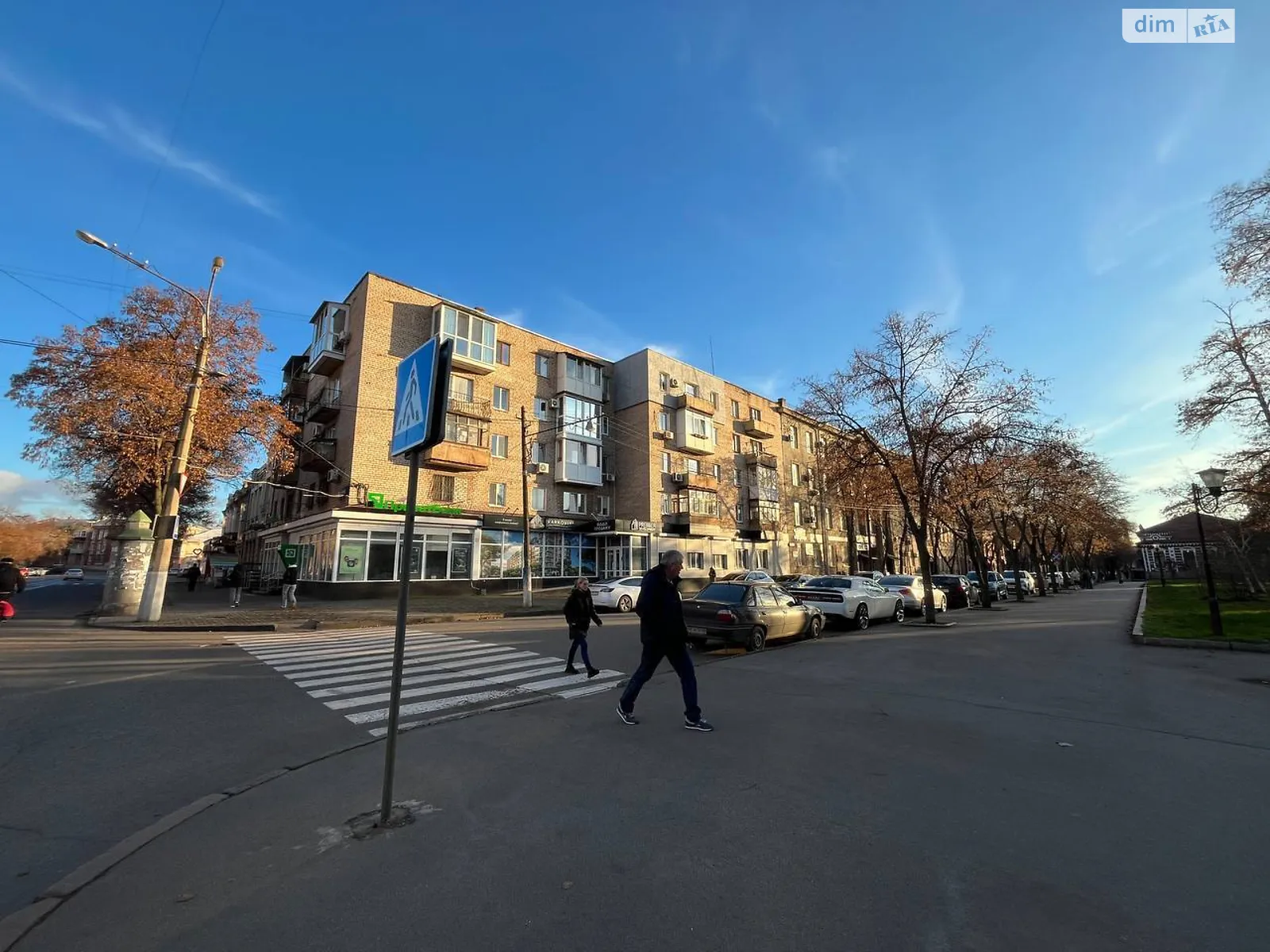 Сдается в аренду офис 300 кв. м в бизнес-центре, цена: 60000 грн - фото 1