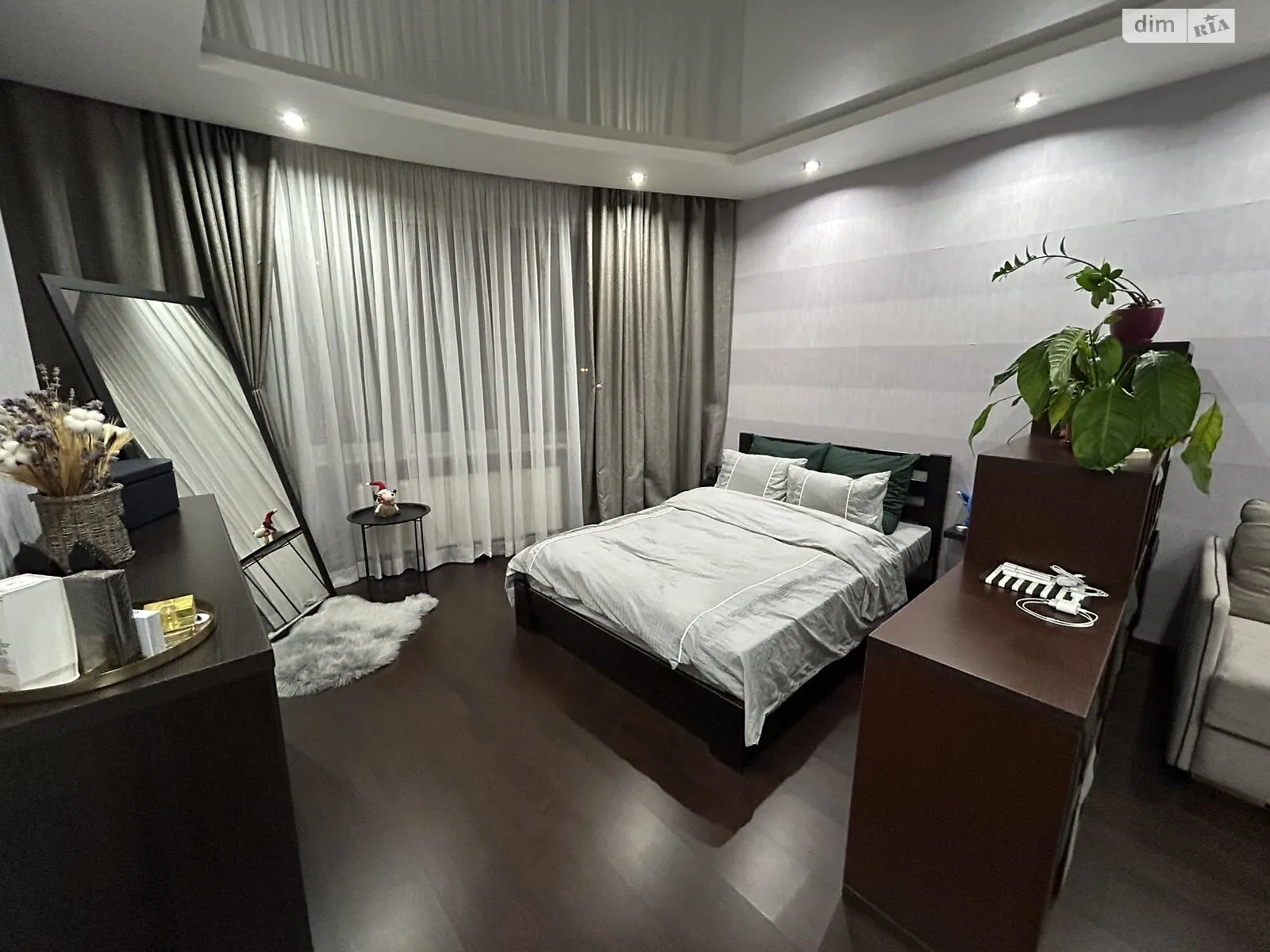 Продается 1-комнатная квартира 60 кв. м в Хмельницком, ул. Водопроводная, 75/2 - фото 1