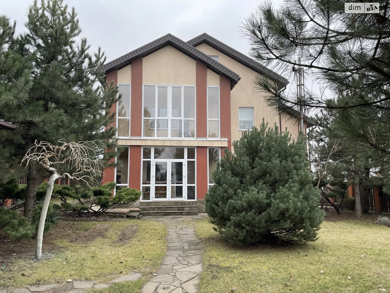 Продается дом на 2 этажа 229.9 кв. м с бассейном, цена: 255000 $ - фото 1