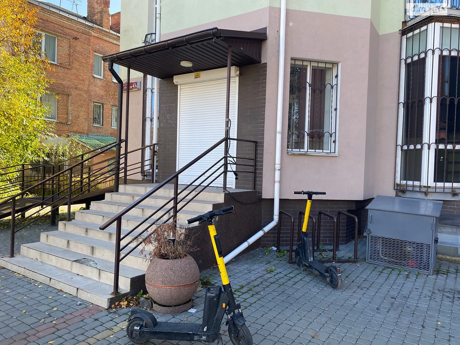 Здається в оренду приміщення вільного призначення 105 кв. м в 5-поверховій будівлі, цена: 30000 грн - фото 1