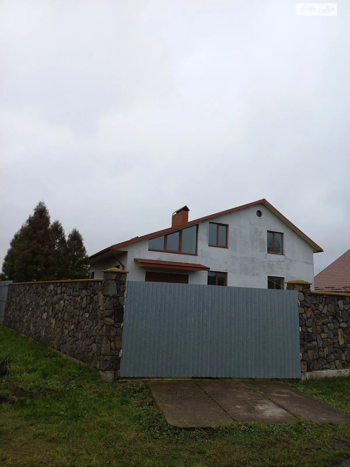 Продається будинок 2 поверховий 232 кв. м з гаражем, цена: 140000 $ - фото 1