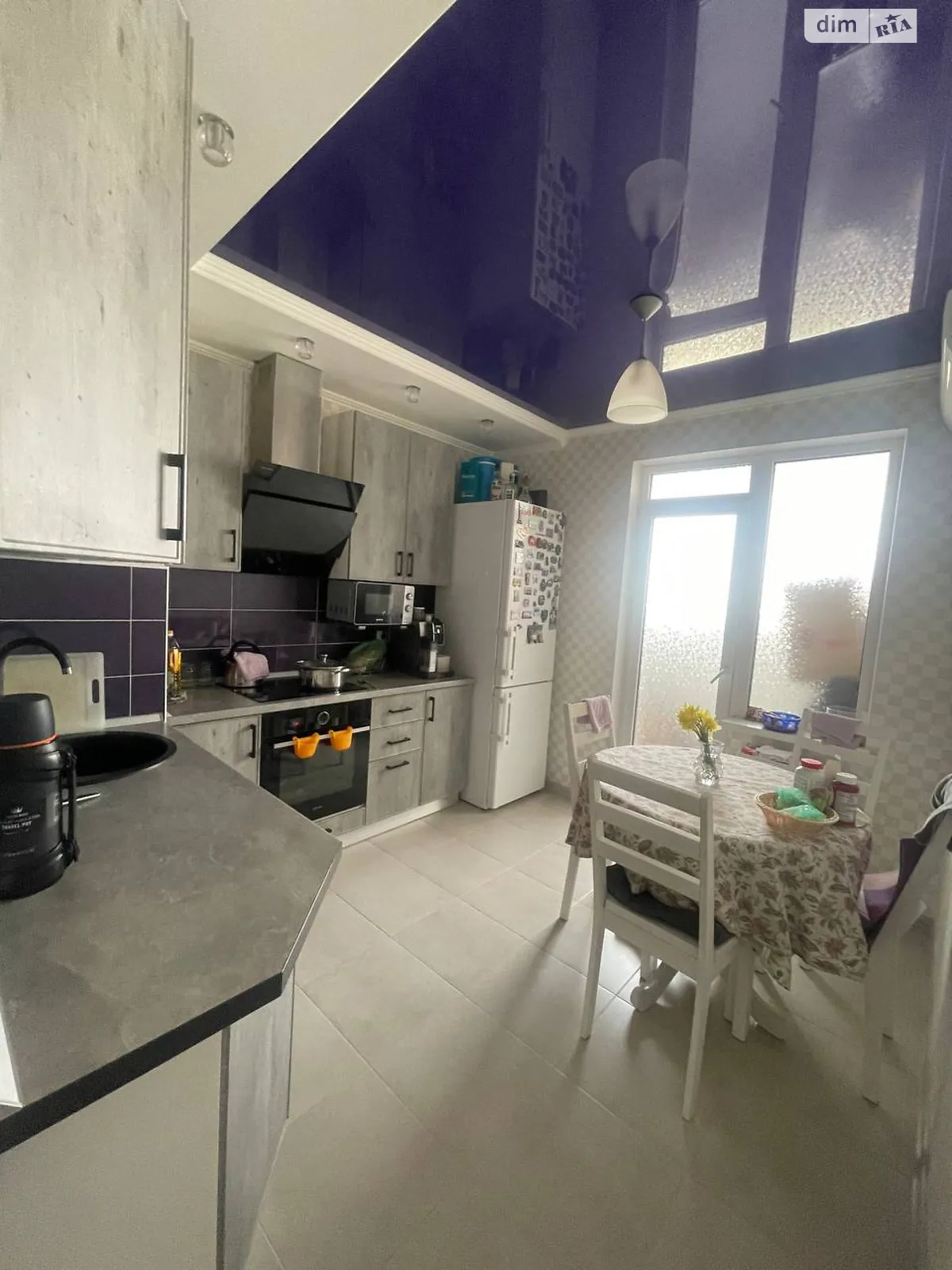 Продается 2-комнатная квартира 71 кв. м в Лиманке, мас. Радужный, 22 - фото 1