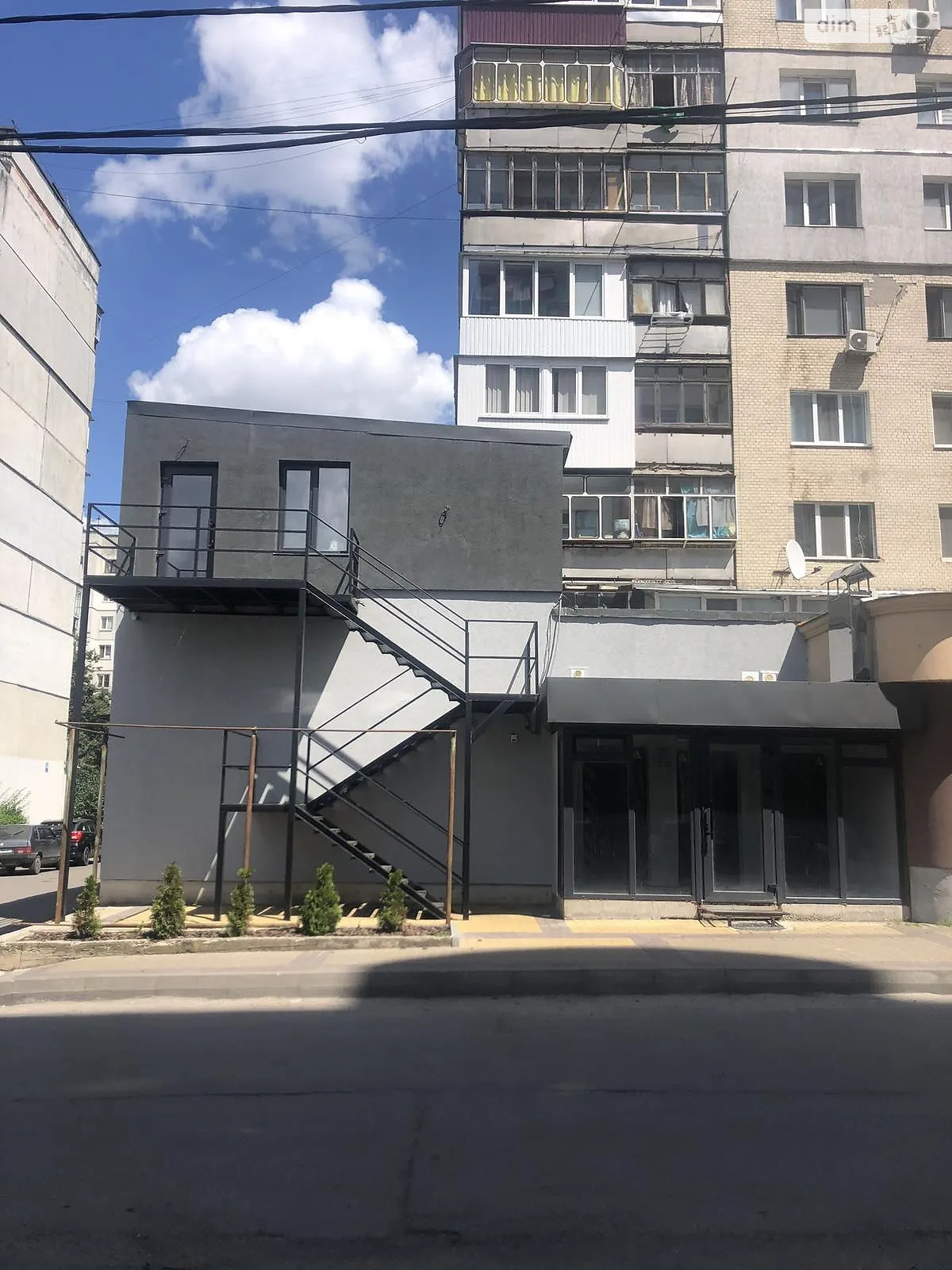 Продається об'єкт сфери послуг 156.1 кв. м в 2-поверховій будівлі, цена: 179998 $ - фото 1