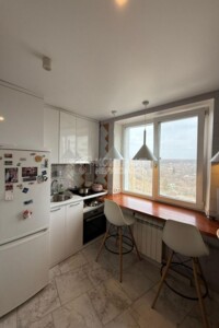 Сниму квартиру долгосрочно Харьковской области