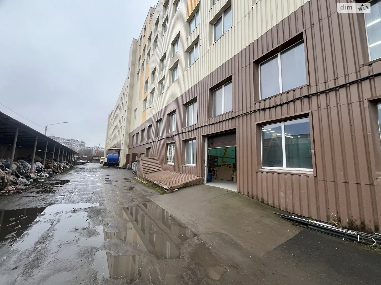 Сдается в аренду помещения свободного назначения 730 кв. м в 2-этажном здании, цена: 160000 грн - фото 1