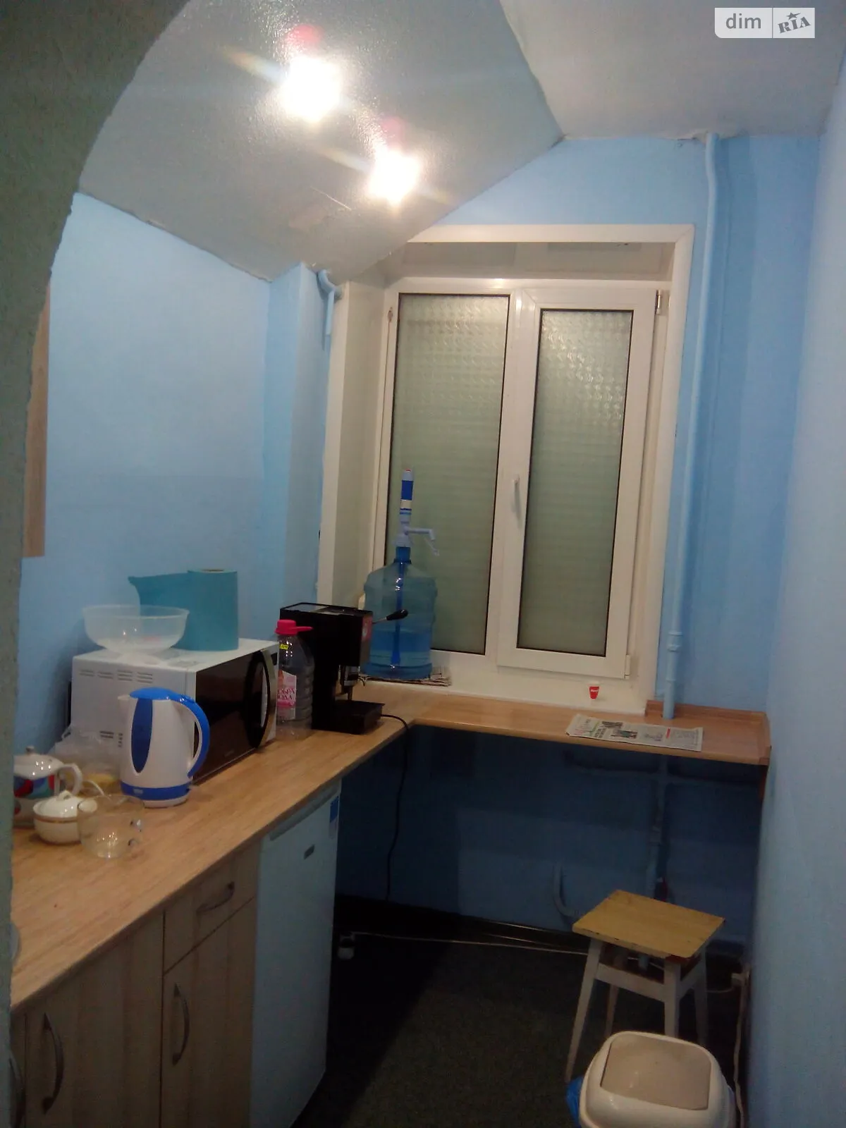 Сдается в аренду офис 62.7 кв. м в бизнес-центре, цена: 10000 грн - фото 1