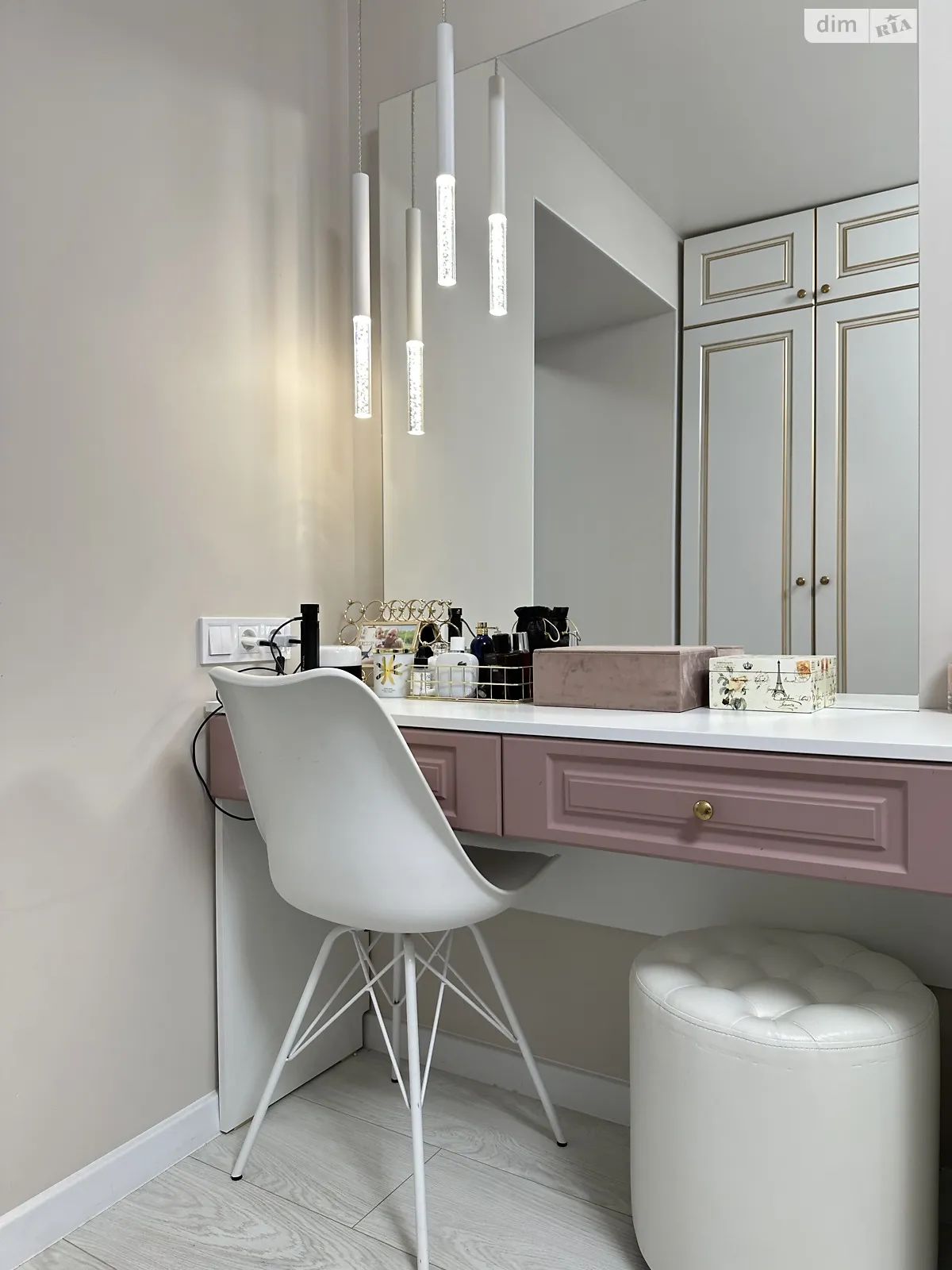 Продается 3-комнатная квартира 78.9 кв. м в Днепре, просп. Петра Калнышевского, 47А - фото 1