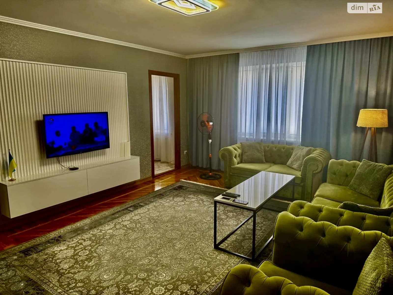 Сдается в аренду 4-комнатная квартира 80 кв. м в Хмельницком, ул. Шевченко, 6 - фото 1