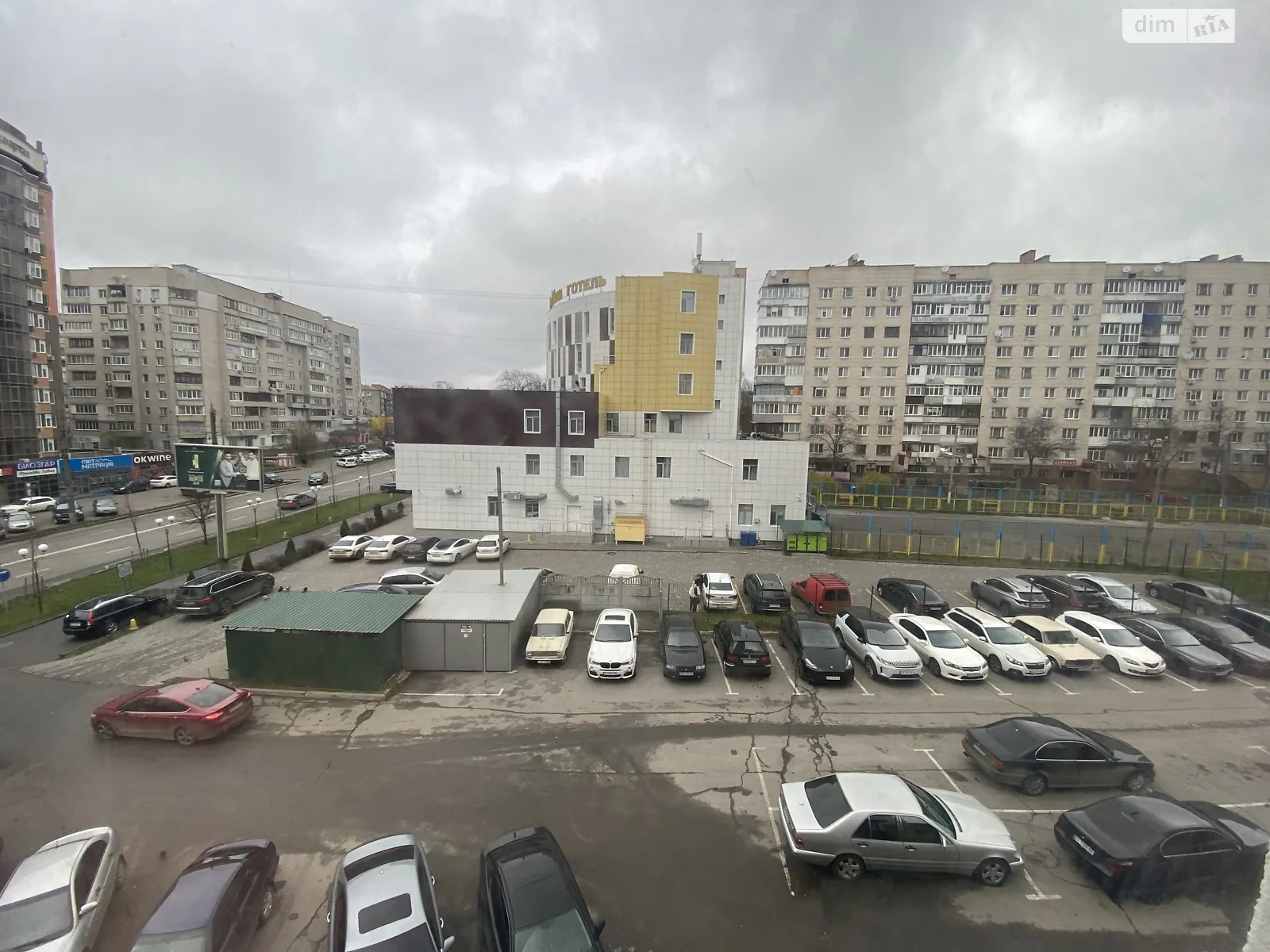 Продается 1-комнатная квартира 48 кв. м в Виннице, ул. Стрелецкая - фото 1