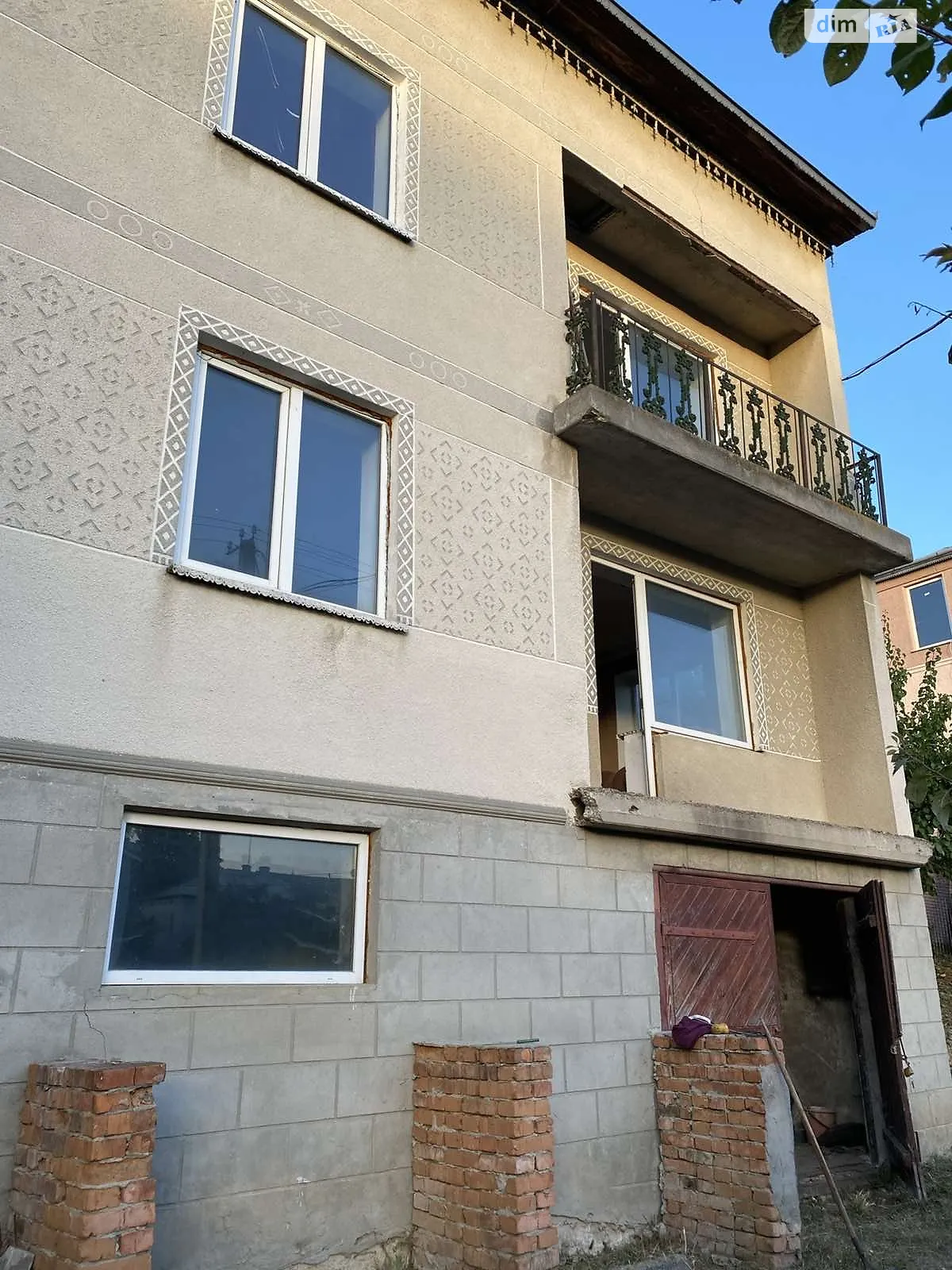 Продается дом на 2 этажа 183.9 кв. м с мебелью, цена: 30000 $ - фото 1